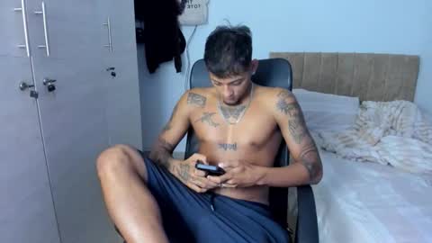 slim_master12 online show from March 21, 10:47 pm