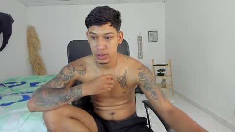 slim_master12 online show from March 27, 1:34 pm