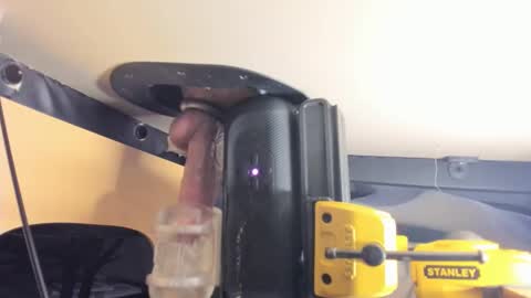 Slimguerrilla online show from April 23, 2:27 am