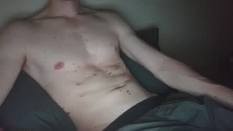 Snapshot of slimnlean chatting on September 24, 2:44 am slimnlean online show from September 24, 2:44 am