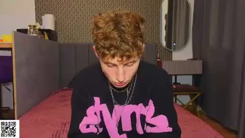 sluttsavage online show from August 3, 6:14 pm