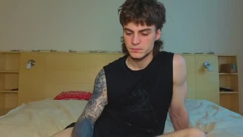 Gus online show from June 23, 2:32 pm