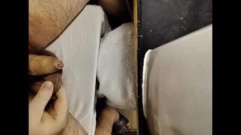 Snapshot of small_1986 chatting on December 31, 2:51 am transmisin gratuita bajo demanda  free broadcast on demand online show from December 31, 2:51 am