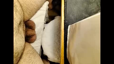 Snapshot of small_1986 chatting on February 28, 11:23 pm transmisin gratuita bajo demanda  free broadcast on demand online show from February 28, 11:23 pm