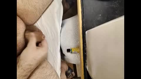 Snapshot of small_1986 chatting on December 20, 1:47 am transmisin gratuita bajo demanda  free broadcast on demand online show from December 20, 1:47 am
