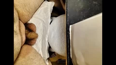 Snapshot of small_1986 chatting on December 4, 12:08 am transmisin gratuita bajo demanda  free broadcast on demand online show from December 4, 12:08 am