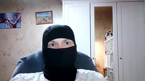 Smalldickbigbals online show from May 25, 7:31 pm