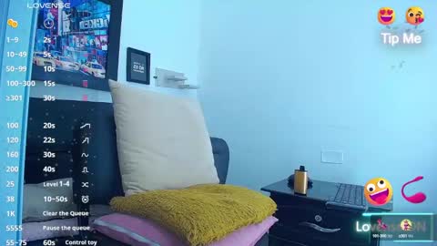 Mateo stiben online show from December 4, 11:57 pm