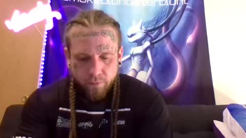 smoke online show from April 20, 2:03 am