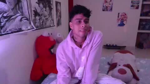 Snapshot of smoker00teddybear chatting on December 14, 7:40 am teddy online show from December 14, 7:40 am