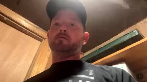 smokeymt420 online show from November 16, 4:36 am