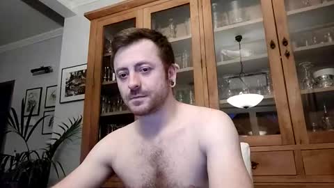 snoecks online show from March 2, 6:04 pm