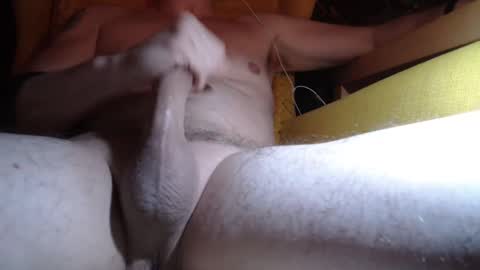 snowypond online show from November 14, 12:14 am