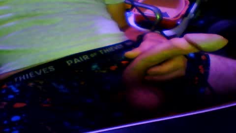 sofa_kinggood online show from July 16, 5:14 am