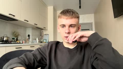 Jett online show from April 10, 10:11 am