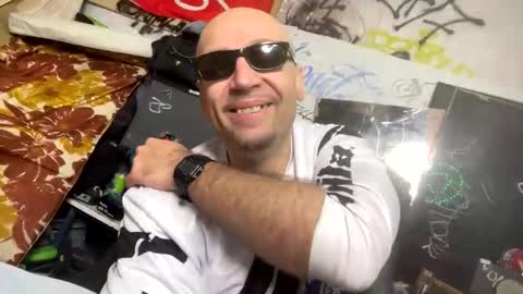 Soni online show from October 9, 3:06 pm