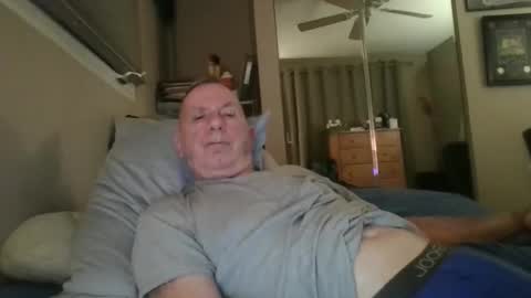 sox1957 online show from February 15, 11:18 am