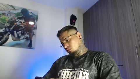 soy_apolo online show from June 3, 4:36 am