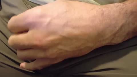 Snapshot of sparklenuts17 chatting on January 13, 2:53 pm sparklenuts17 online show from January 13, 2:53 pm