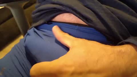 Snapshot of sparklenuts17 chatting on January 15, 2:35 pm sparklenuts17 online show from January 15, 2:35 pm