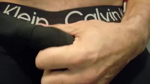 Snapshot of sparklenuts17 chatting on September 28, 2:15 pm sparklenuts17 online show from September 28, 2:15 pm