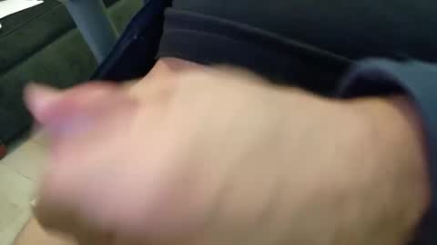 Snapshot of sparklenuts17 chatting on January 9, 7:29 pm sparklenuts17 online show from January 9, 7:29 pm