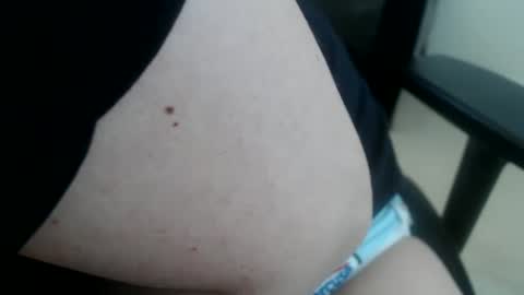 speedoguy78 online show from December 27, 6:46 am