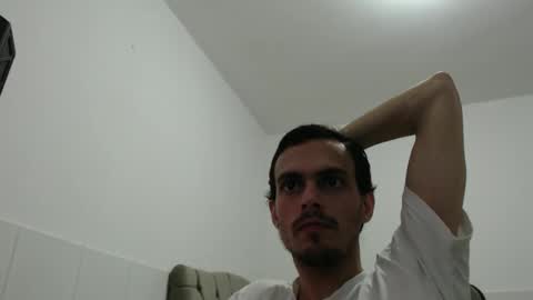 Snapshot of spencerreidddd chatting on October 18, 8:58 pm spencerreidddd online show from October 18, 8:58 pm