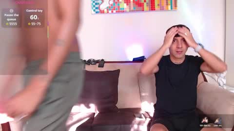    online show from April 7, 10:21 pm