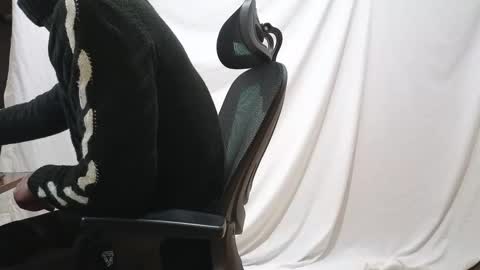 Marco. When Im offline you can view premium content in bio online show from November 27, 6:55 pm