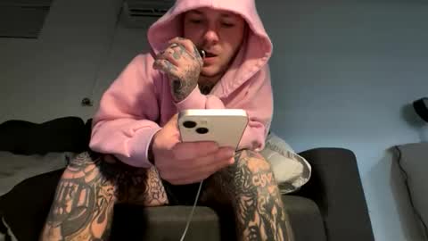 Keepscrolling online show from March 20, 2:59 am