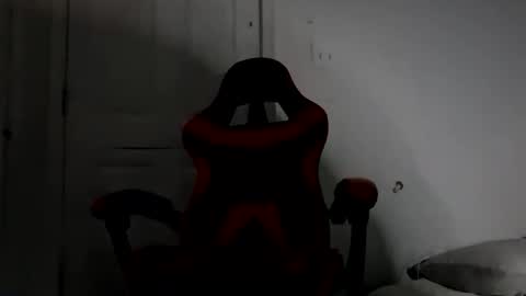 SpunRawCumslut77003 online show from March 6, 9:12 pm