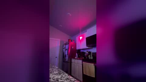 spunspuncam2 online show from March 17, 11:46 am