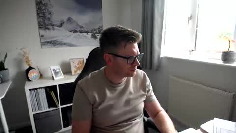 steelk2010 online show from March 24, 12:10 pm