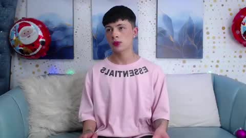 Steev online show from December 18, 3:58 am