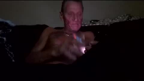 stefy1037 online show from March 31, 7:43 am