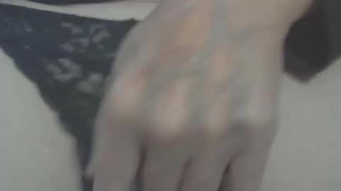 Snapshot of stephanhot chatting on February 18, 3:32 pm gurls love to have fun online show from February 18, 3:32 pm