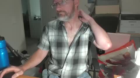 SteveTheTigerr online show from January 28, 10:34 pm