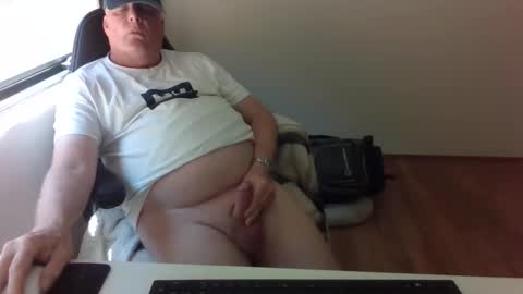 stiffyman55 online show from November 11, 2:16 am