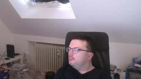 Oliver online show from March 11, 7:26 am