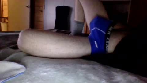 stitch272 online show from April 22, 10:31 am