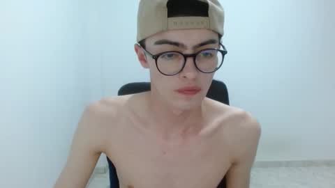 stiv_grant online show from April 14, 12:11 am