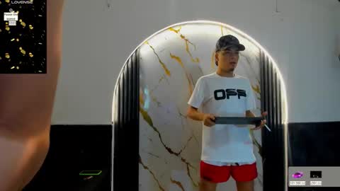 friends online show from November 18, 5:00 am