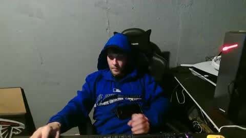 Snapshot of stonedpanda77 chatting on December 26, 5:15 am stonedpanda77 online show from December 26, 5:15 am