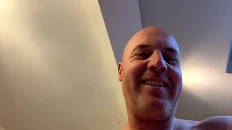 Snapshot of stoodley22 chatting on December 15, 1:43 pm Stoodley22 online show from December 15, 1:43 pm