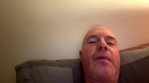 Stoodley22 online show from March 26, 9:30 pm