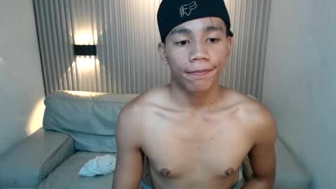 James online show from May 17, 1:36 am