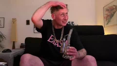 strammer_willi online show from February 14, 5:57 am