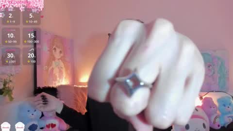 strawberry_kitty_ online show from February 6, 3:58 am