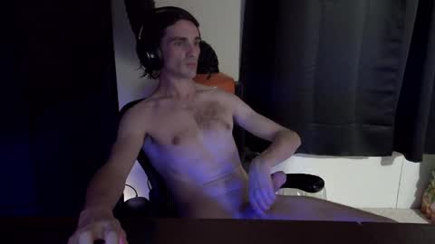 stringgreens777 online show from April 7, 2:55 am